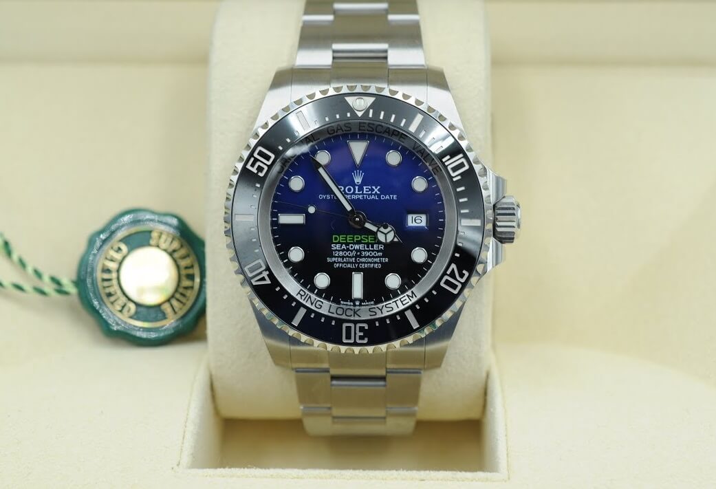 Rolex Sea-Dweller 126660 Replica