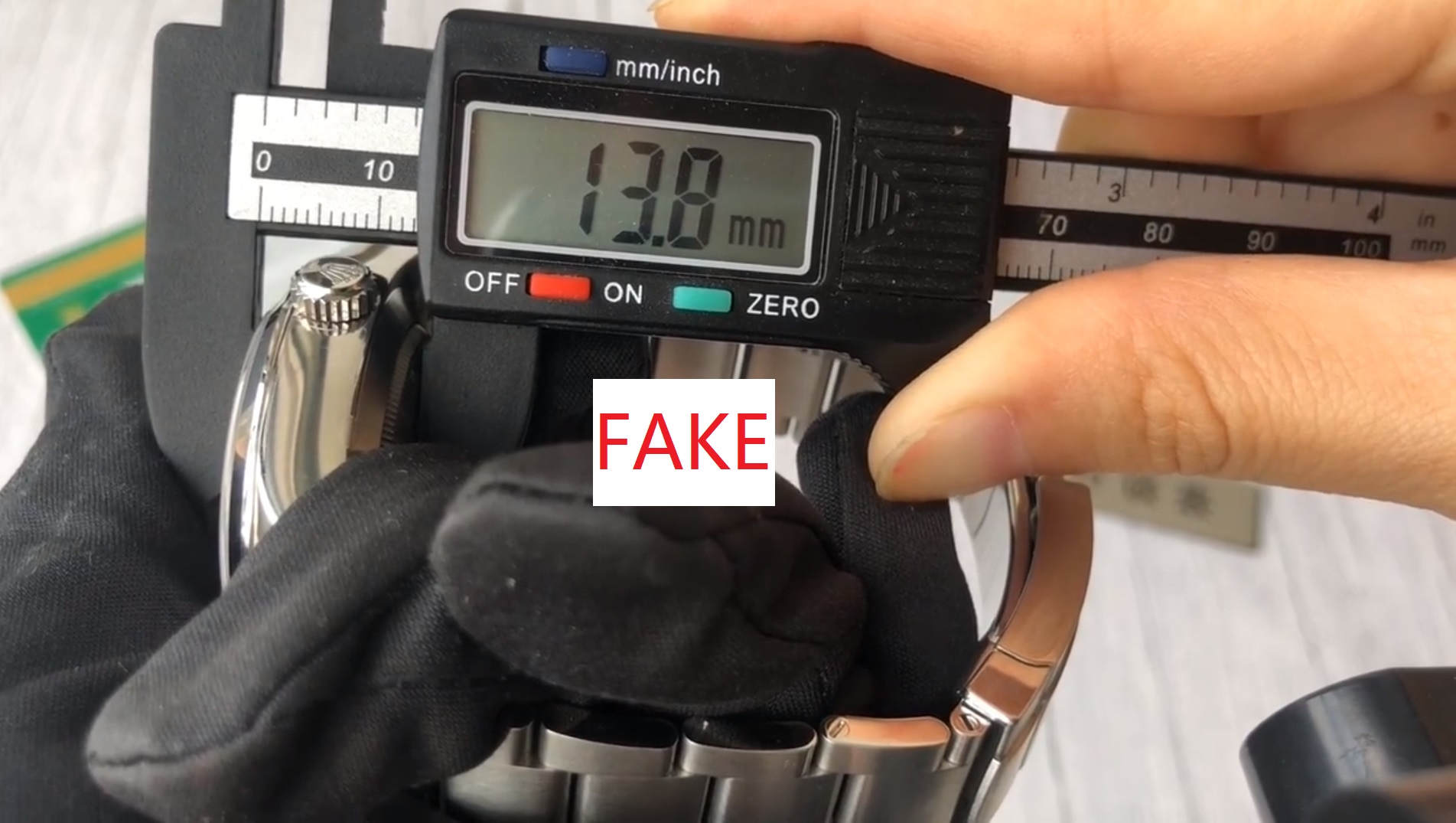 Case Size Of fake Rolex Air King 116900